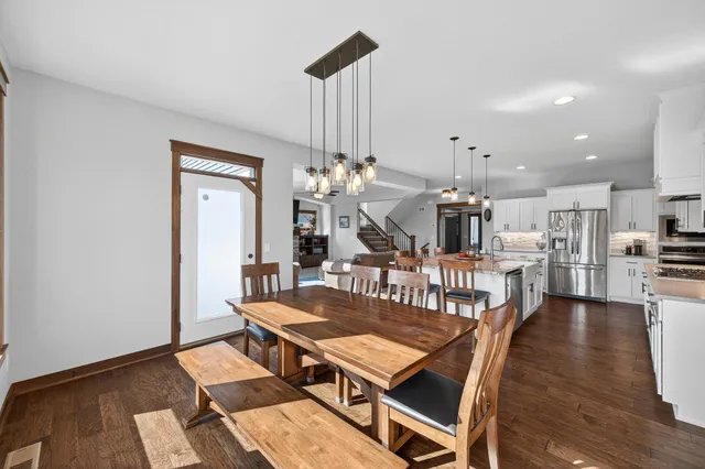 $850,000 | 1858 Laramee Lane, Hugo, MN 55038