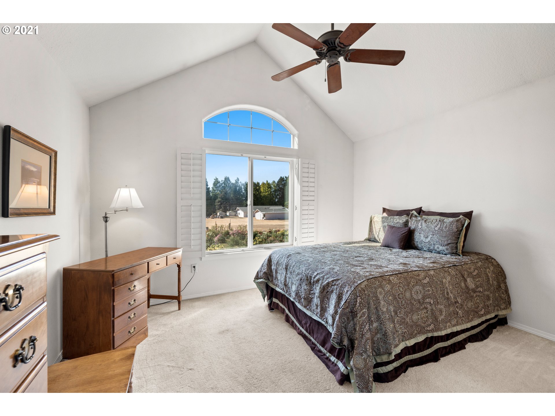 22056 Southwest Grahams Ferry Road, Unit A Tualatin, OR 97062 - Photo 15 of 29 Gallery Image 15