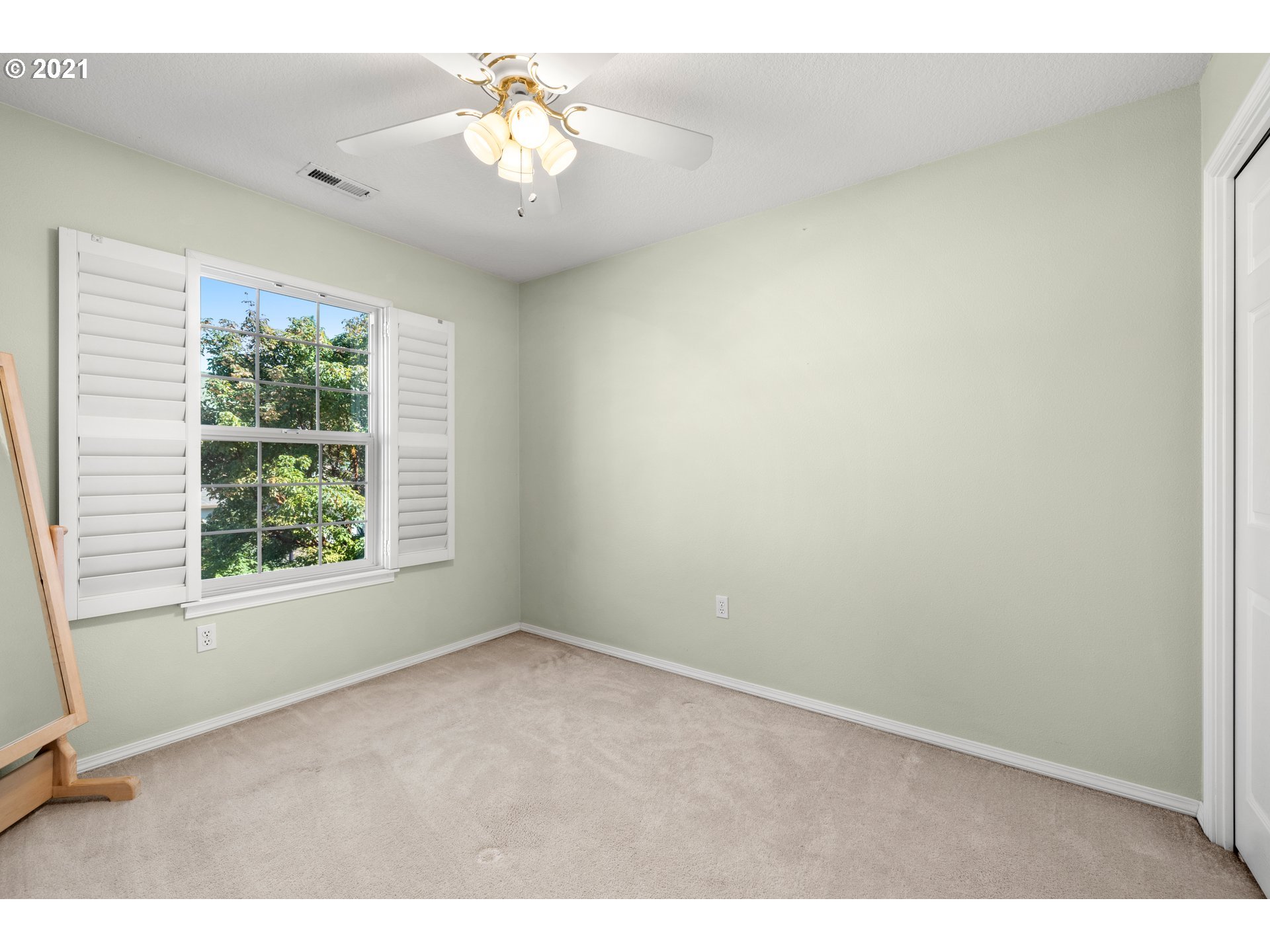 22056 Southwest Grahams Ferry Road, Unit A Tualatin, OR 97062 - Photo 21 of 29 Gallery Image 21