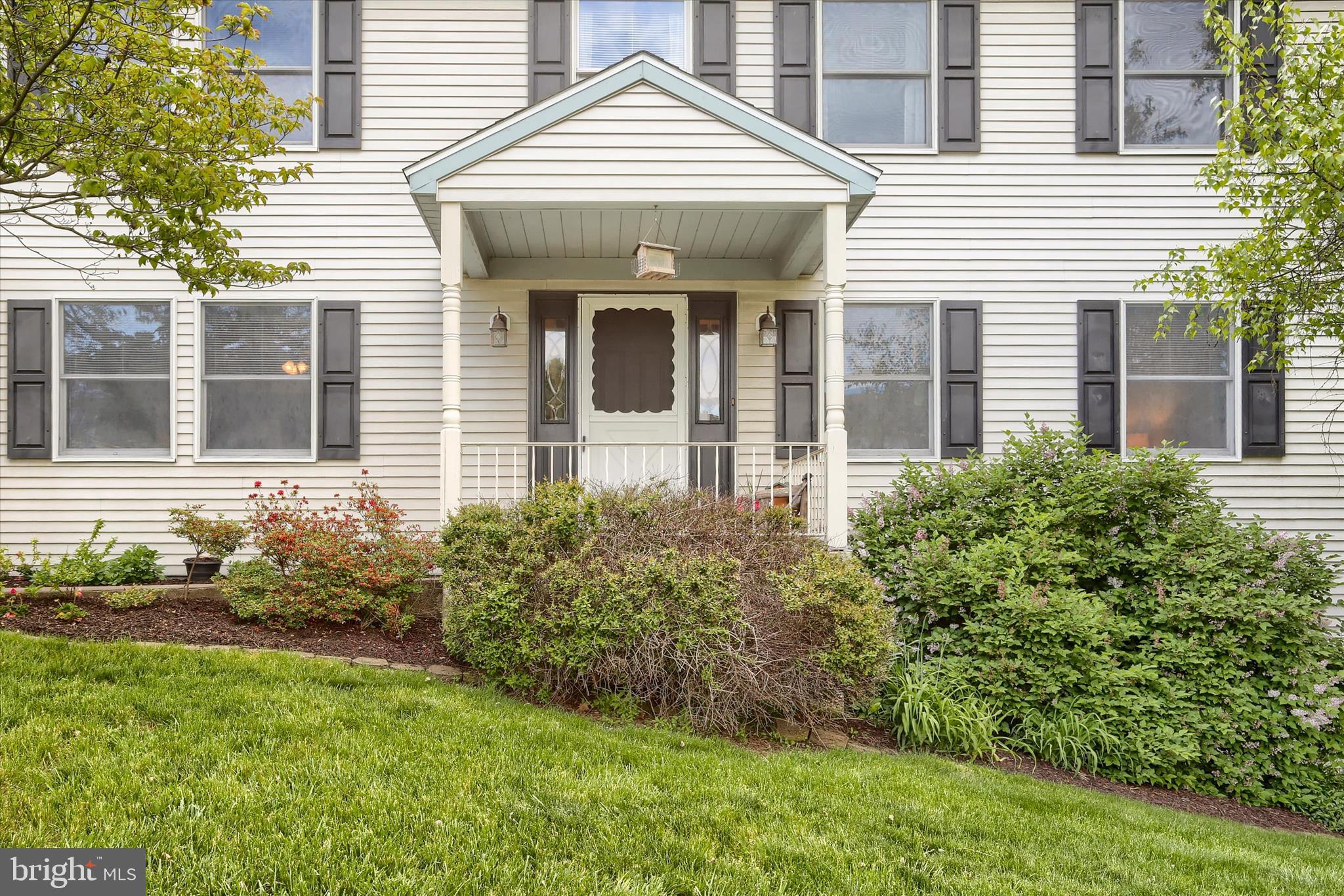 810 Acri Road Mechanicsburg, PA 17050 - Photo 3 of 50