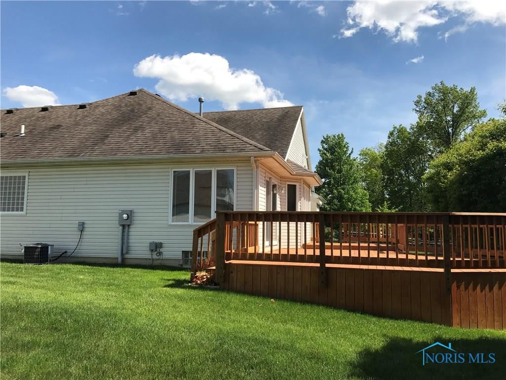 2573 Spruce Loop Road Sylvania, OH 43560 - Photo 3 of 25 Gallery Image 3