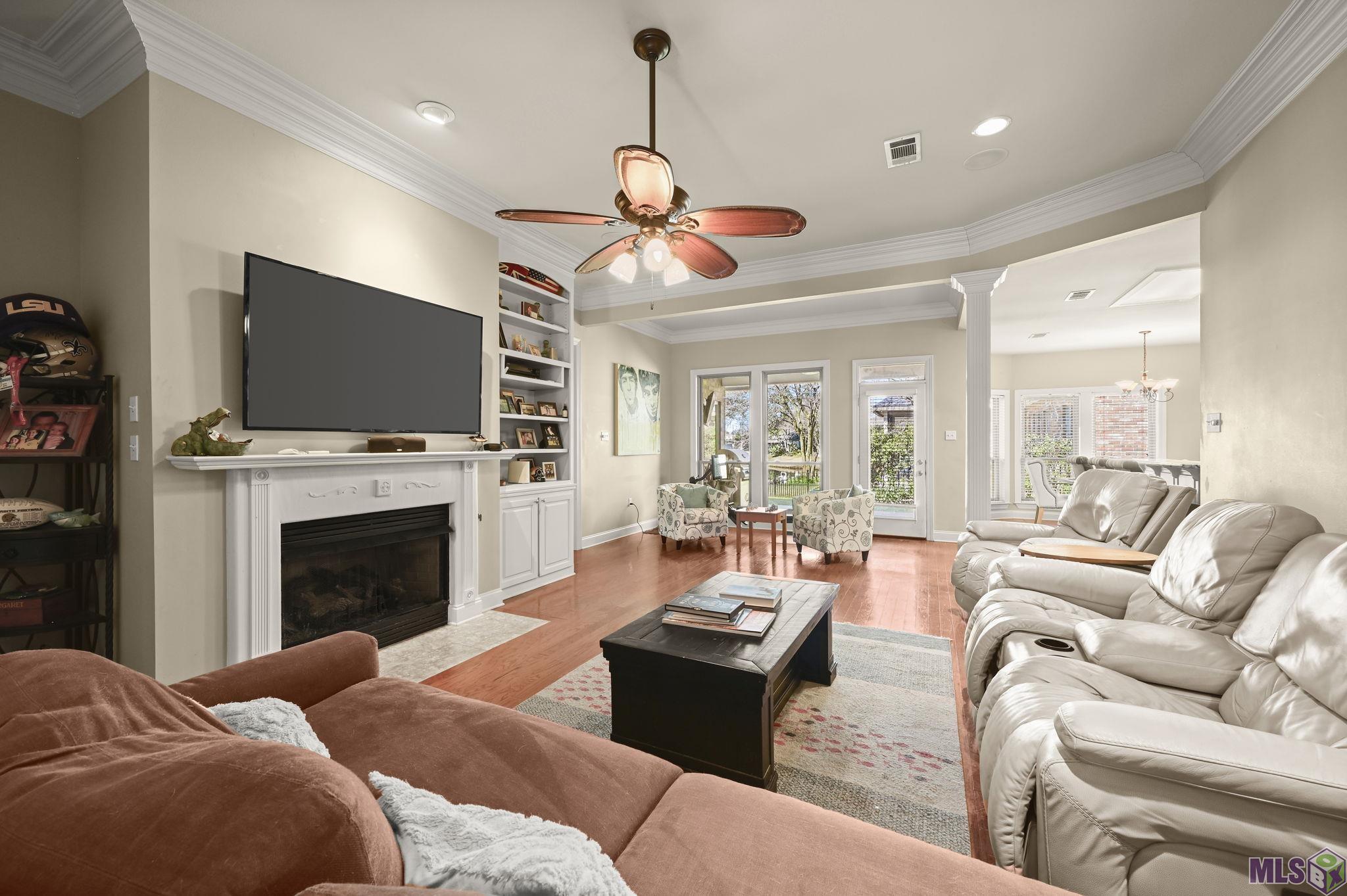 10837 Woodleaf Avenue Baton Rouge, LA 70816 - Photo 4 of 23