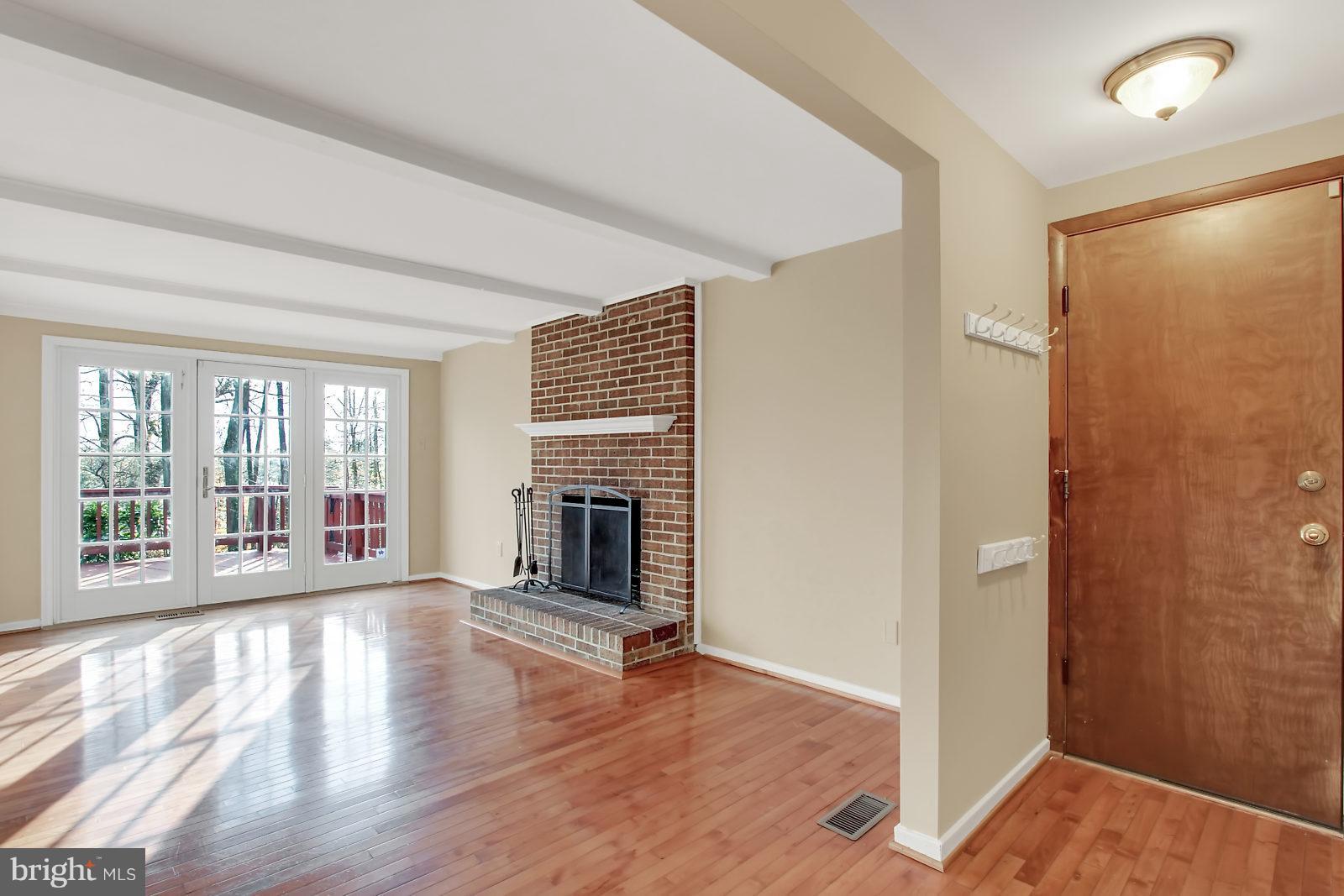 10879 Sandringham Road Cockeysville, MD 21030 - Photo 3 of 30 Main Level Family Rm w/FP