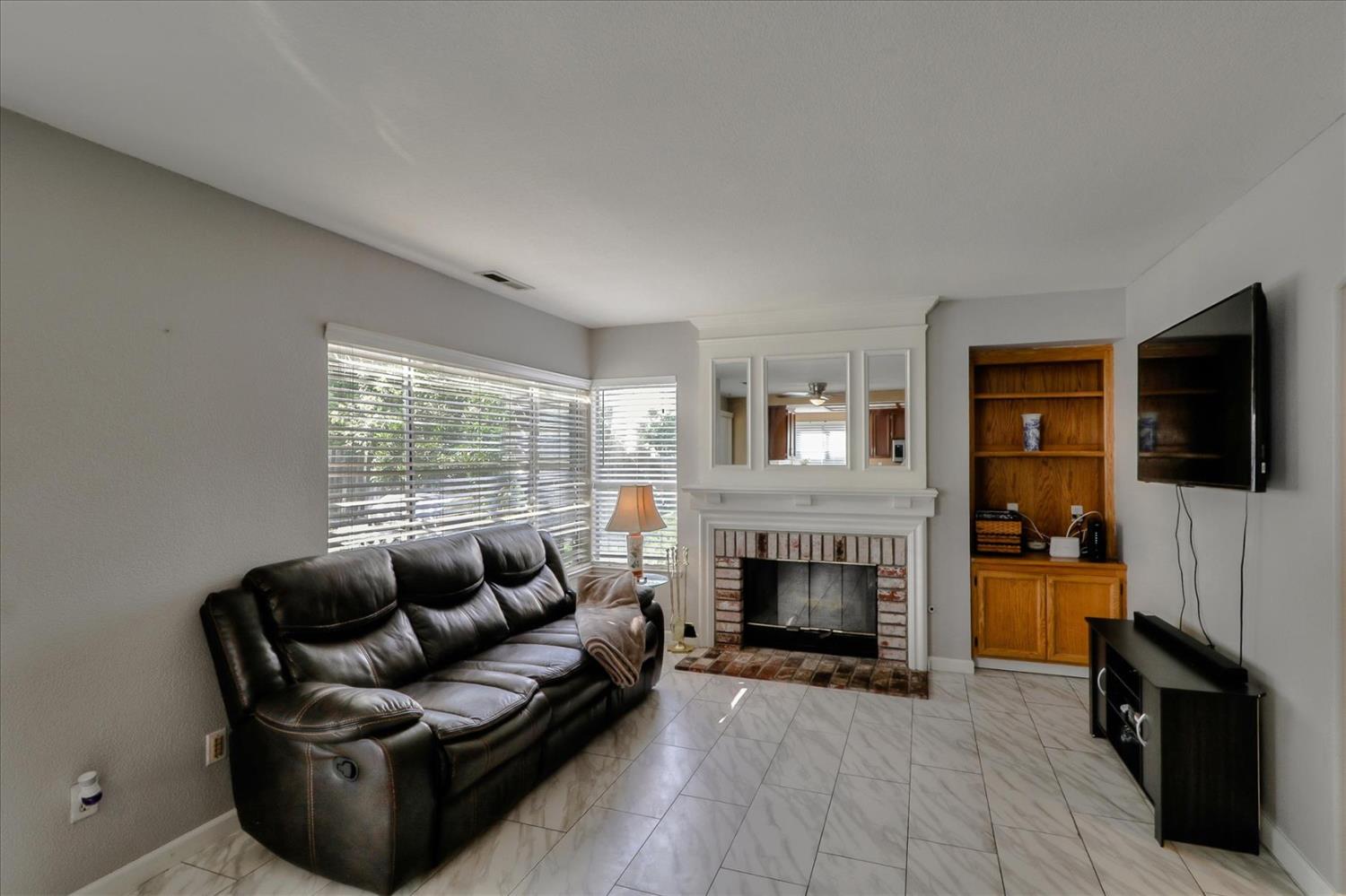 1081 Havenbrook Drive Tracy, CA 95376 - Photo 11 of 32