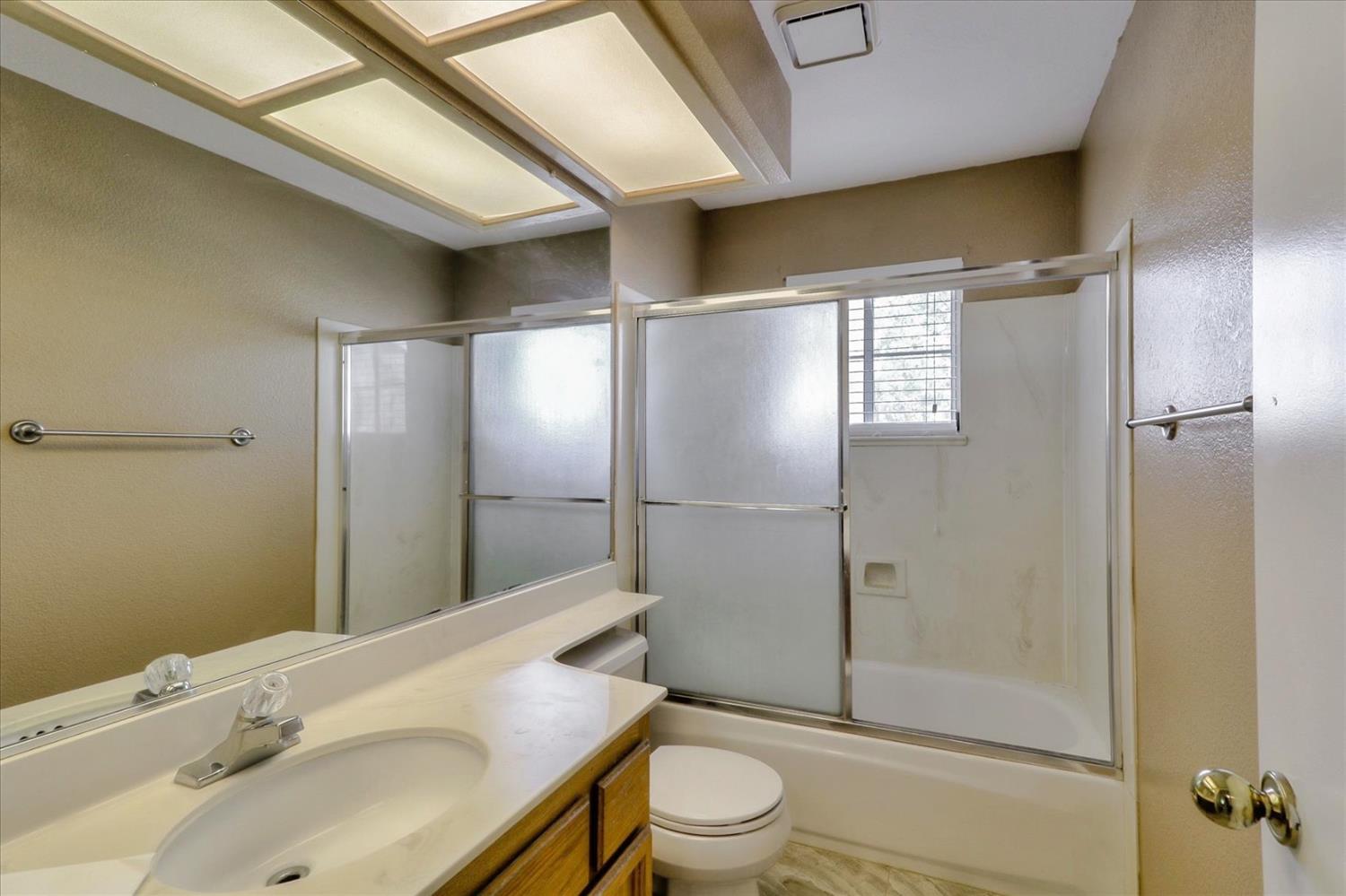 1081 Havenbrook Drive Tracy, CA 95376 - Photo 20 of 32