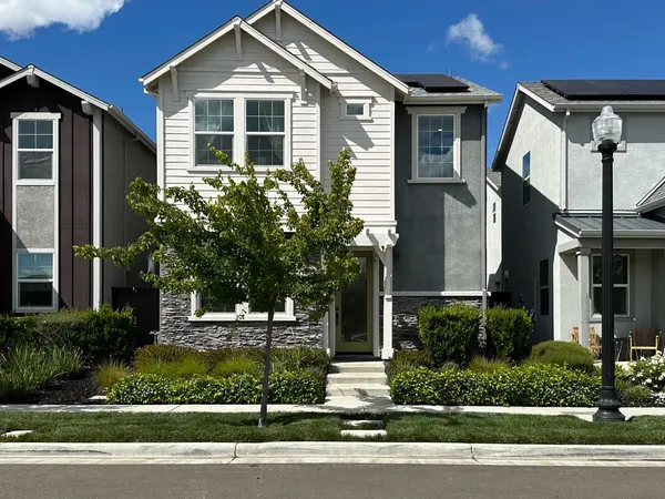 $500,000 | 2975 Grassy Bank Avenue, Sacramento, CA 95833