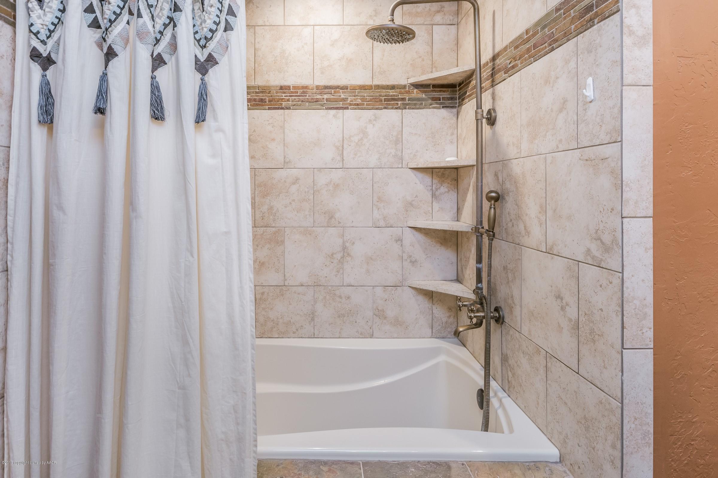 6301 Gainsborough Road Amarillo, TX 79106 - Photo 25 of 37 023_Master Bathroom-2