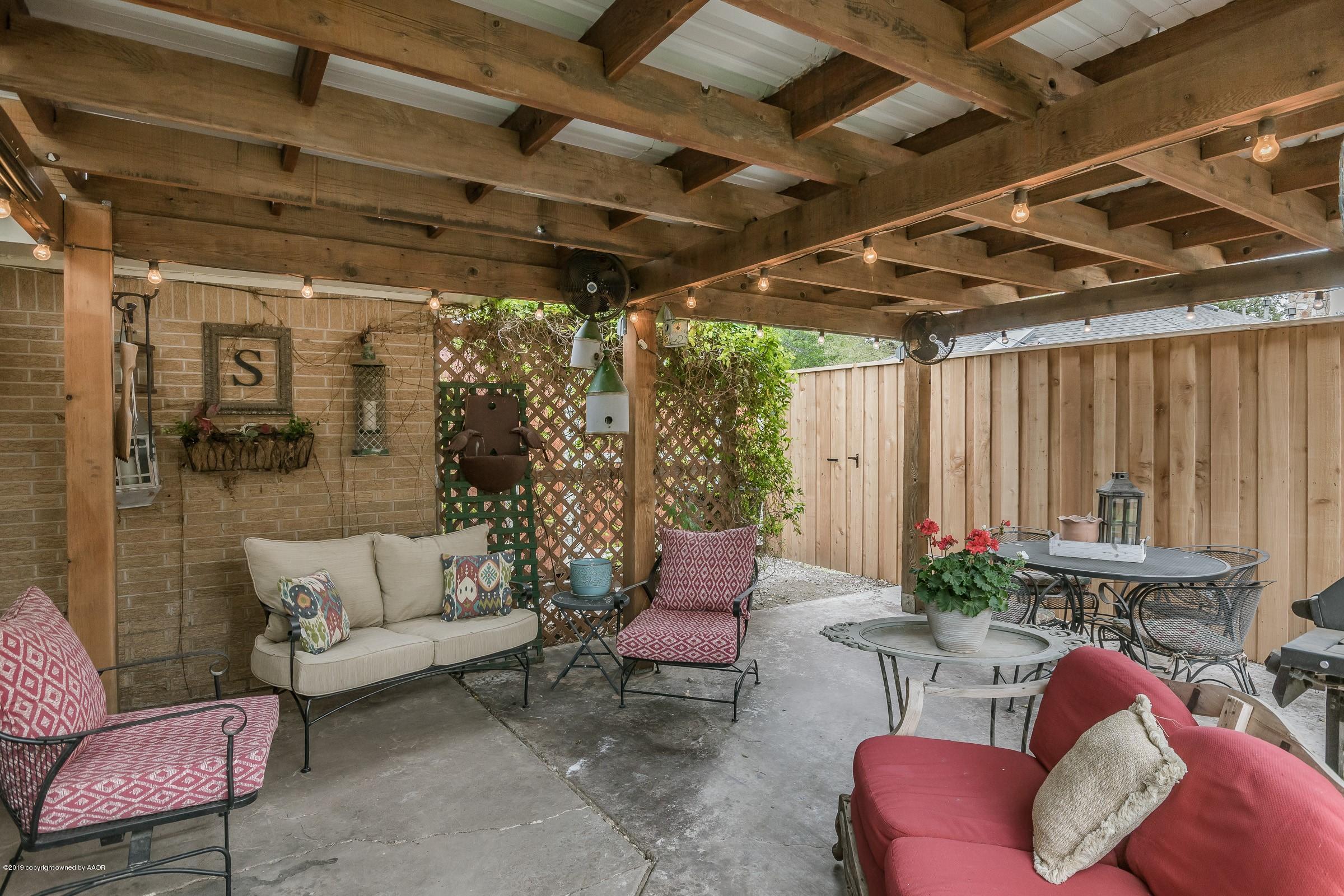 6301 Gainsborough Road Amarillo, TX 79106 - Photo 30 of 37 028_Back Patio
