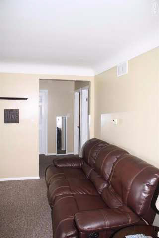 139 Elms Road Flushing, MI 48433 - Photo 9 of 37 21209521-8.JPG