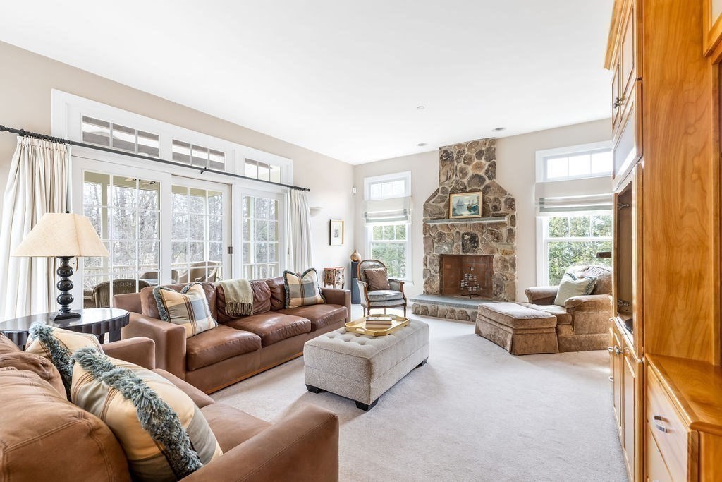 42 Ironworks Road Sudbury, MA 01776 - Photo 11 of 42