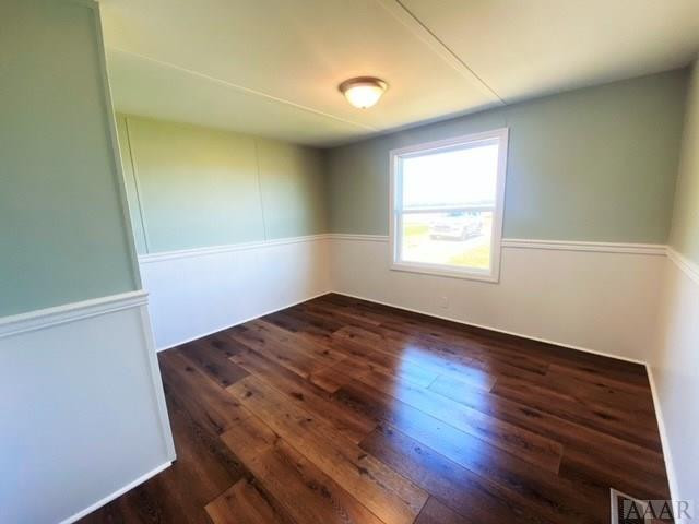 704 Glade Road Elizabeth City, NC 27909 - Photo 9 of 14 Gallery Image 9