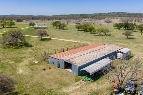 $5,490,000 | 10250 East Fm 501, San Saba, TX 76877