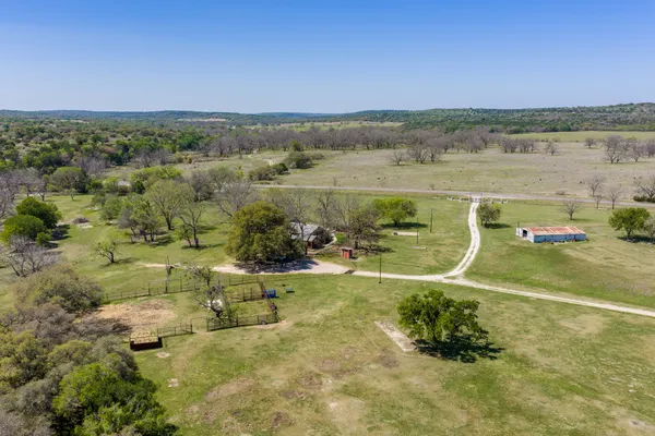 $5,490,000 | 10250 East Fm 501, San Saba, TX 76877