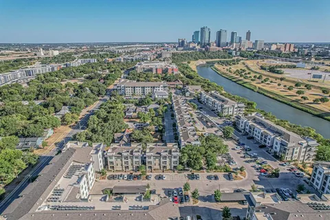 $625,000 | 930 Samuels Avenue, Fort Worth, TX 76102