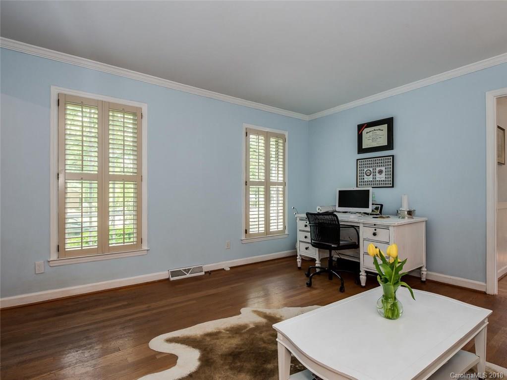 1108 Turnbridge Road Charlotte, NC 28226 - Photo 6 of 36 Gallery Image 6