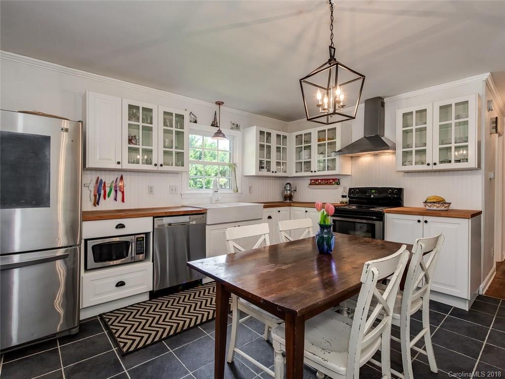 1108 Turnbridge Road Charlotte, NC 28226 - Photo 9 of 36 Gallery Image 9