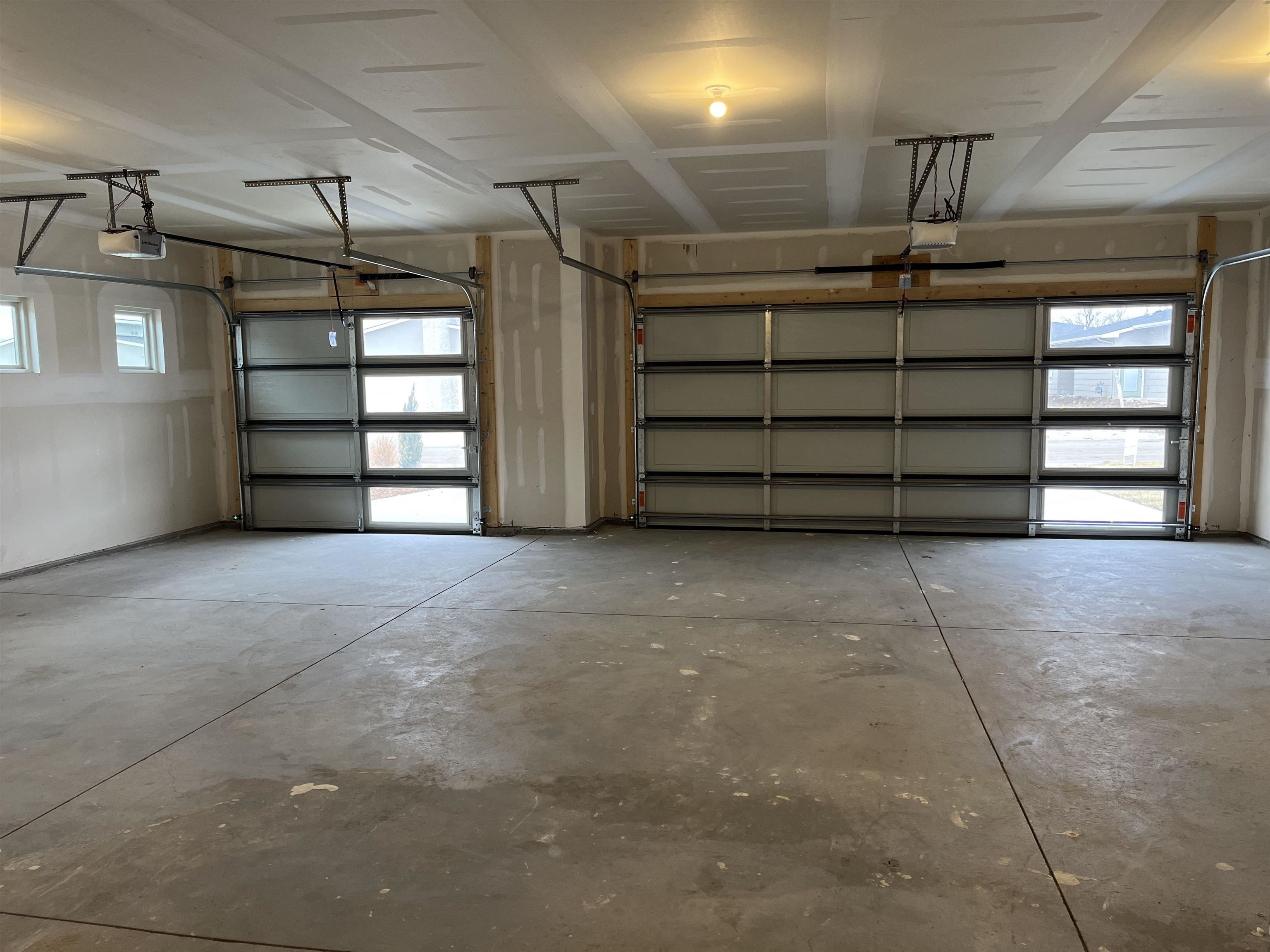 9906 Annabelle Street Wichita, KS 67207 - Photo 16 of 19