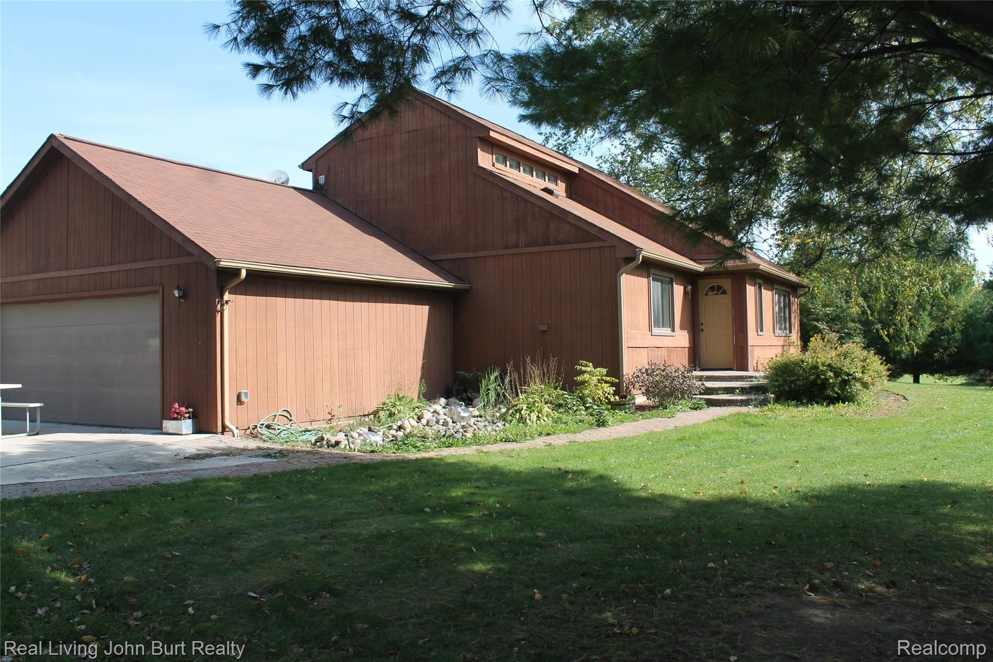 7573 Bordman Road Almont, MI 48003 - Photo 30 of 33 IMG_9604.JPG