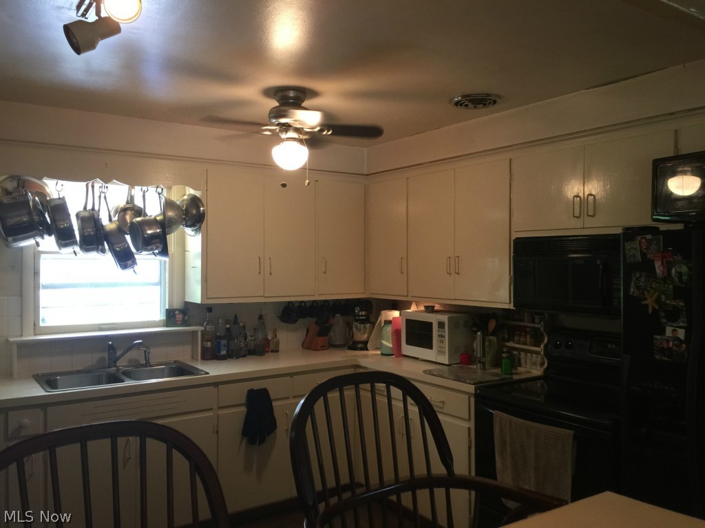 2414 Volney Road Youngstown, OH 44511 - Photo 18 of 23 Gallery Image 18
