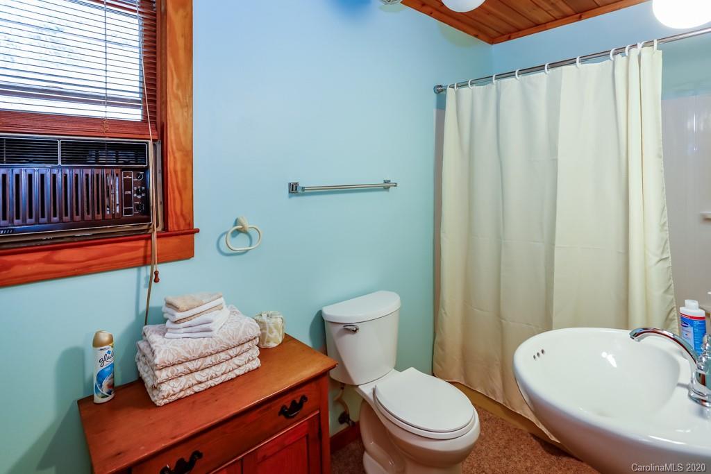 178 Moffitt Road Lake Lure, NC 28746 - Photo 14 of 20 Gallery Image 14