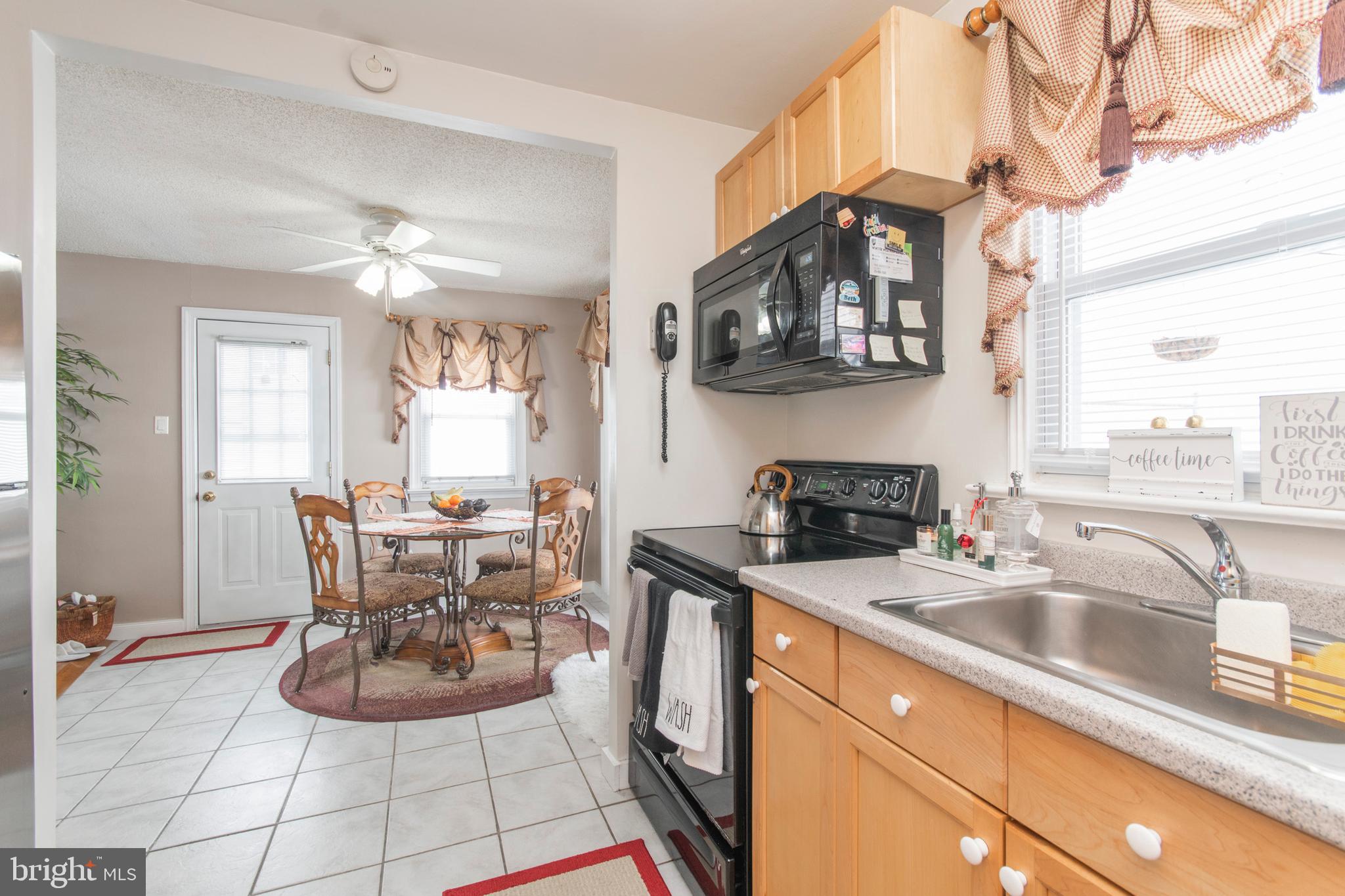 9880 Verree Road Philadelphia, PA 19115 - Photo 14 of 34