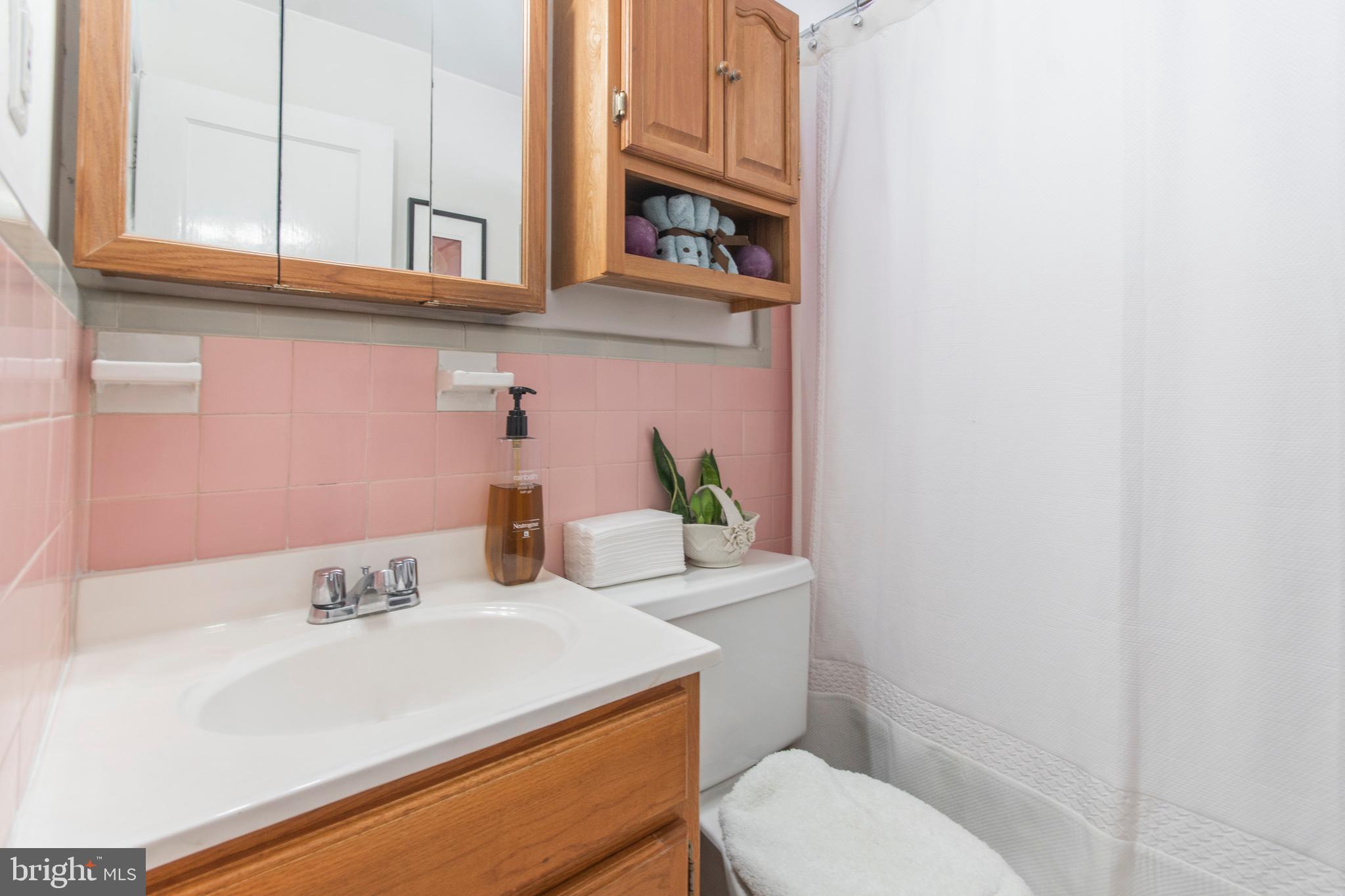 9880 Verree Road Philadelphia, PA 19115 - Photo 29 of 34