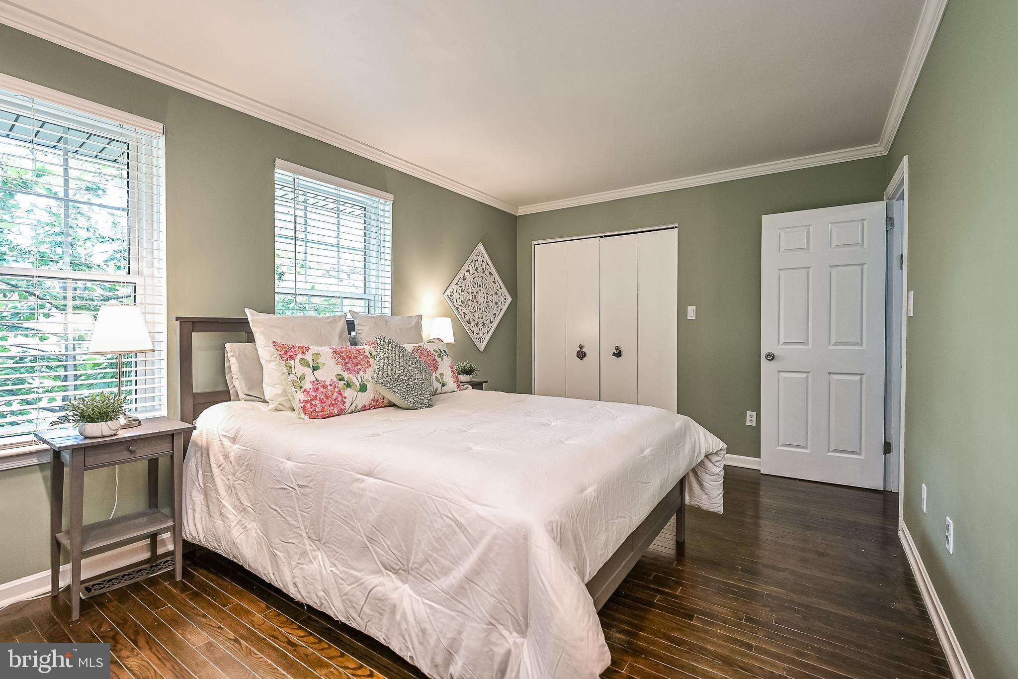 2148 Golf Course Drive Reston, VA 20191 - Photo 13 of 31 Primary Bedroom with Oversized Windows