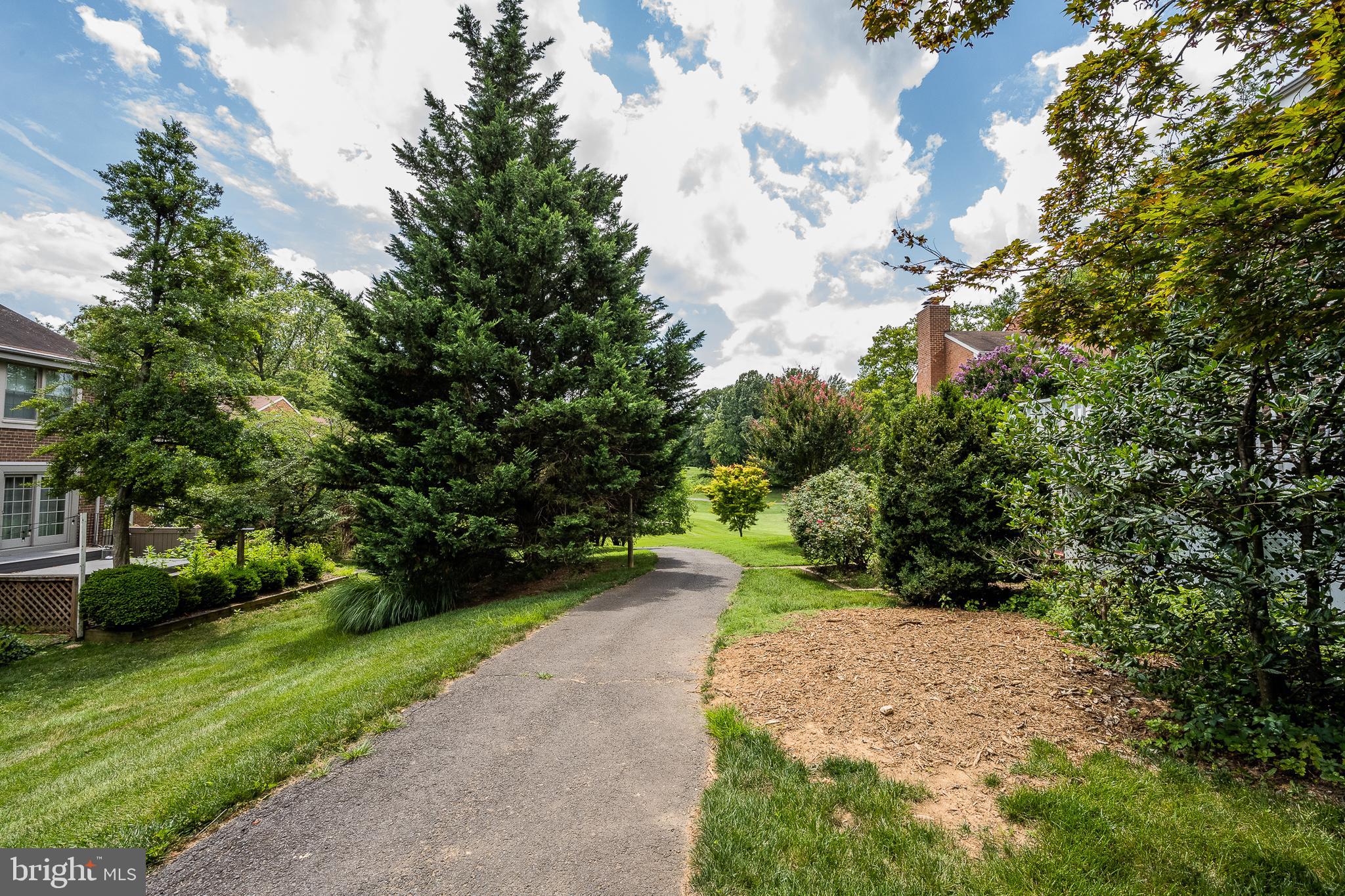 2148 Golf Course Drive Reston, VA 20191 - Photo 26 of 31 Path behind the home
