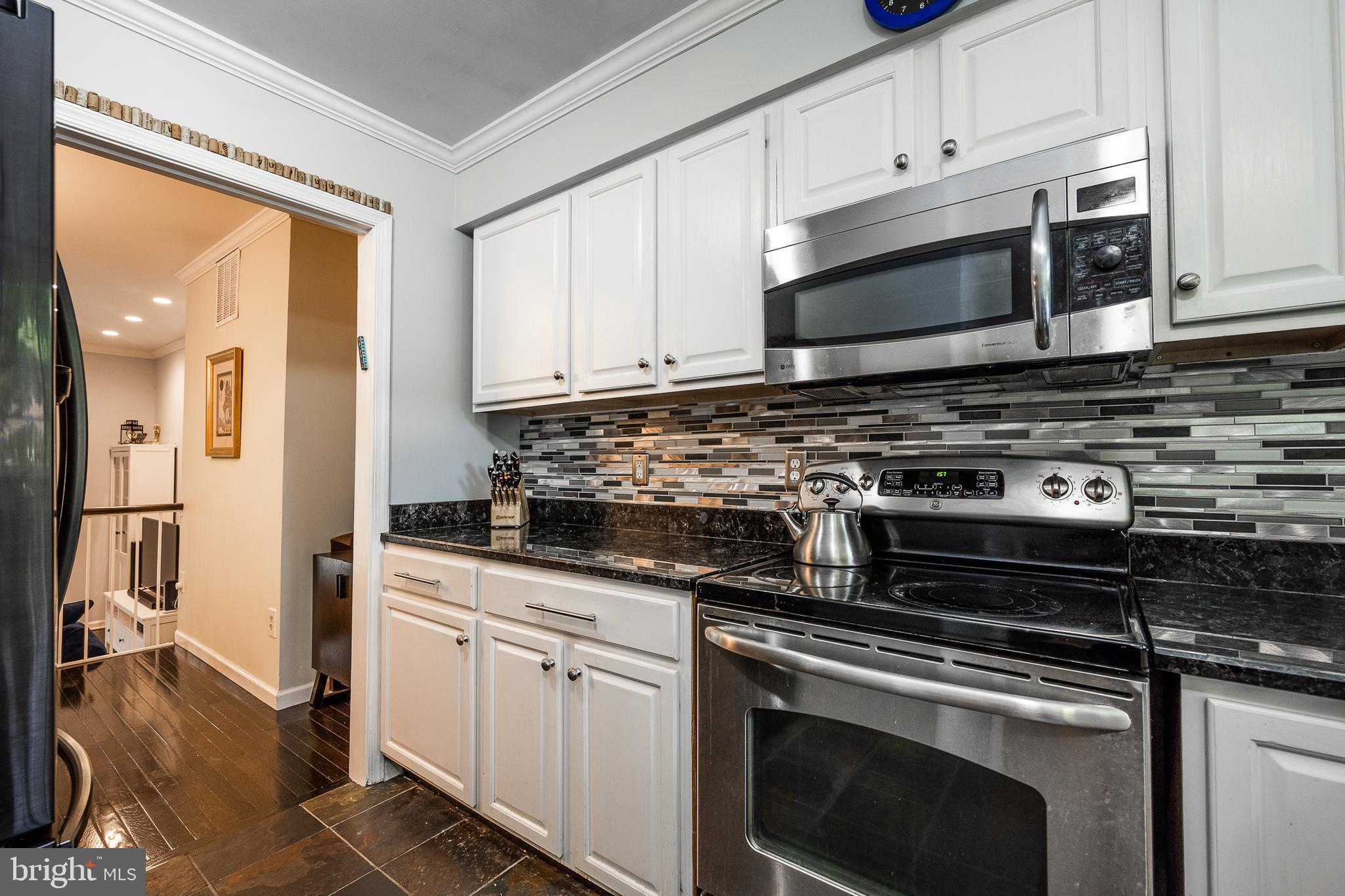 2148 Golf Course Drive Reston, VA 20191 - Photo 3 of 31 Stainless Steel Appliances