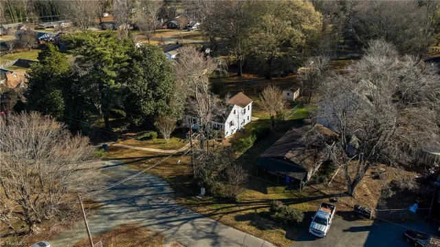 $274,900 | 1707 Brookwood Drive, Winston-Salem, NC 27106