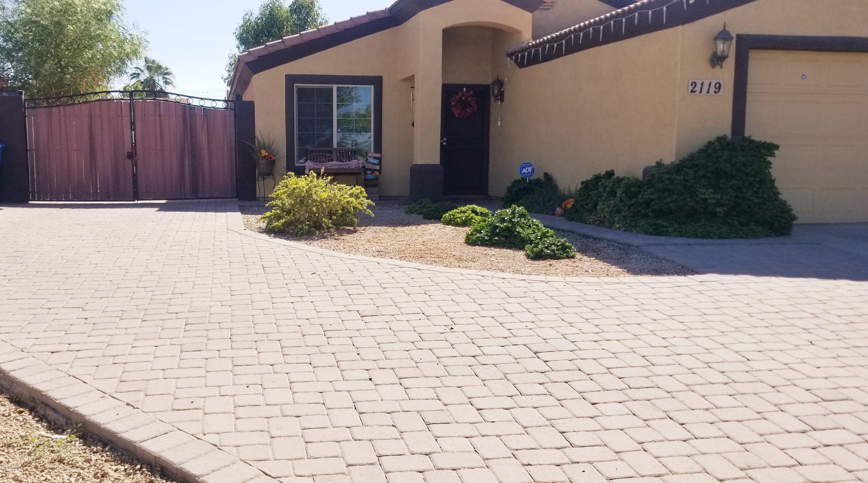 2119 West Roeser Road Phoenix, AZ 85041 - Photo 4 of 42 20201018_173450