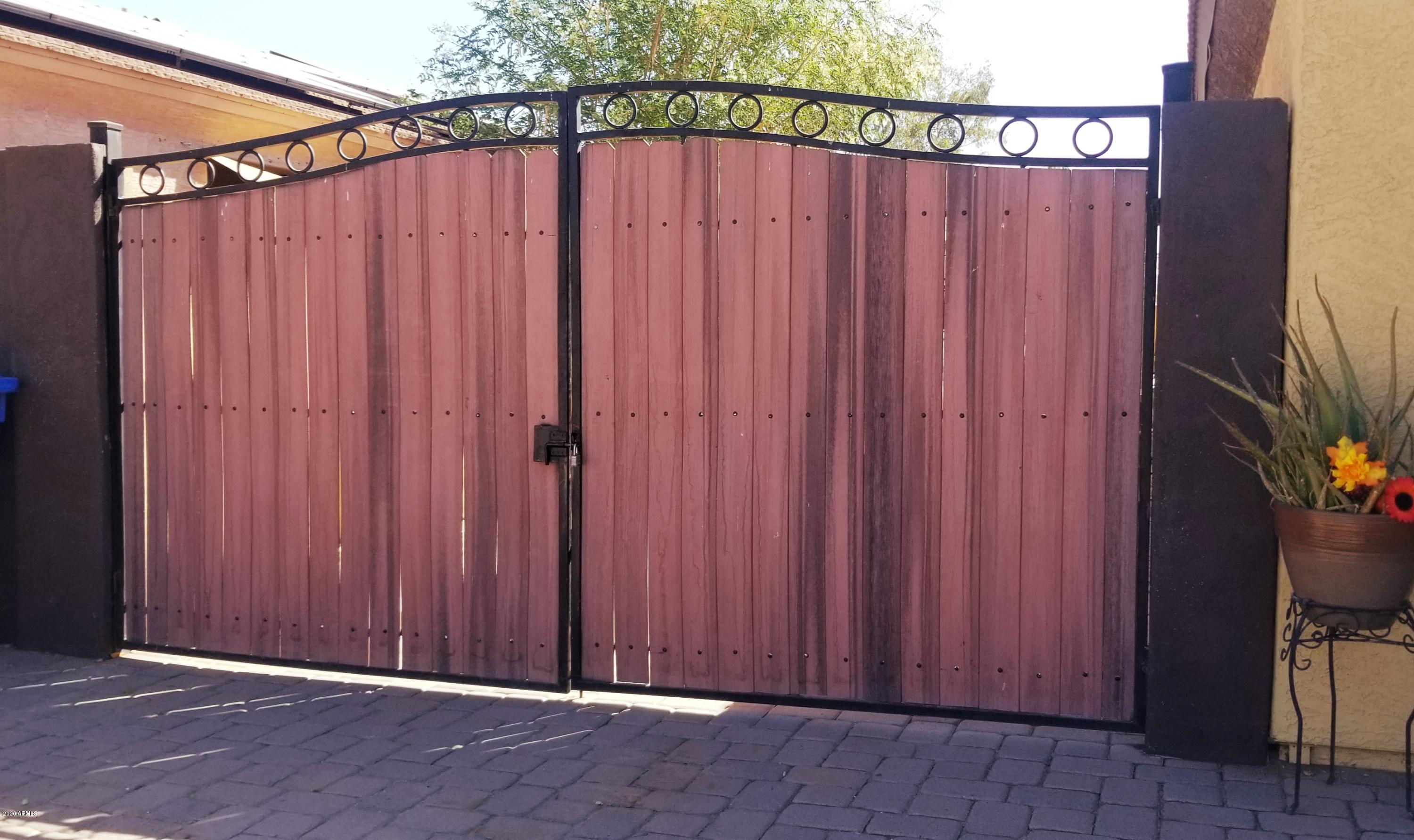 2119 West Roeser Road Phoenix, AZ 85041 - Photo 7 of 42 20201018_173857