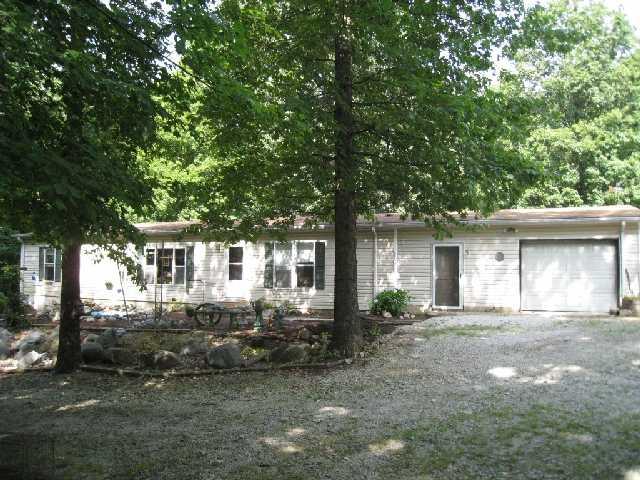 3120 Hancock Ridge Road Martinsville, IN 46151 - Photo 1 of 8