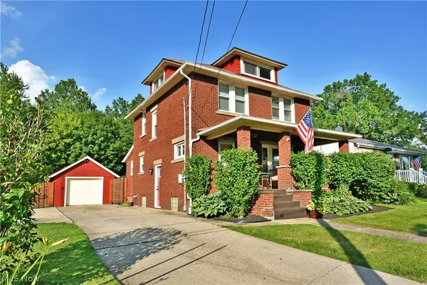 $169,900 | 2076 Vernon Avenue Northwest, Warren, OH 44483