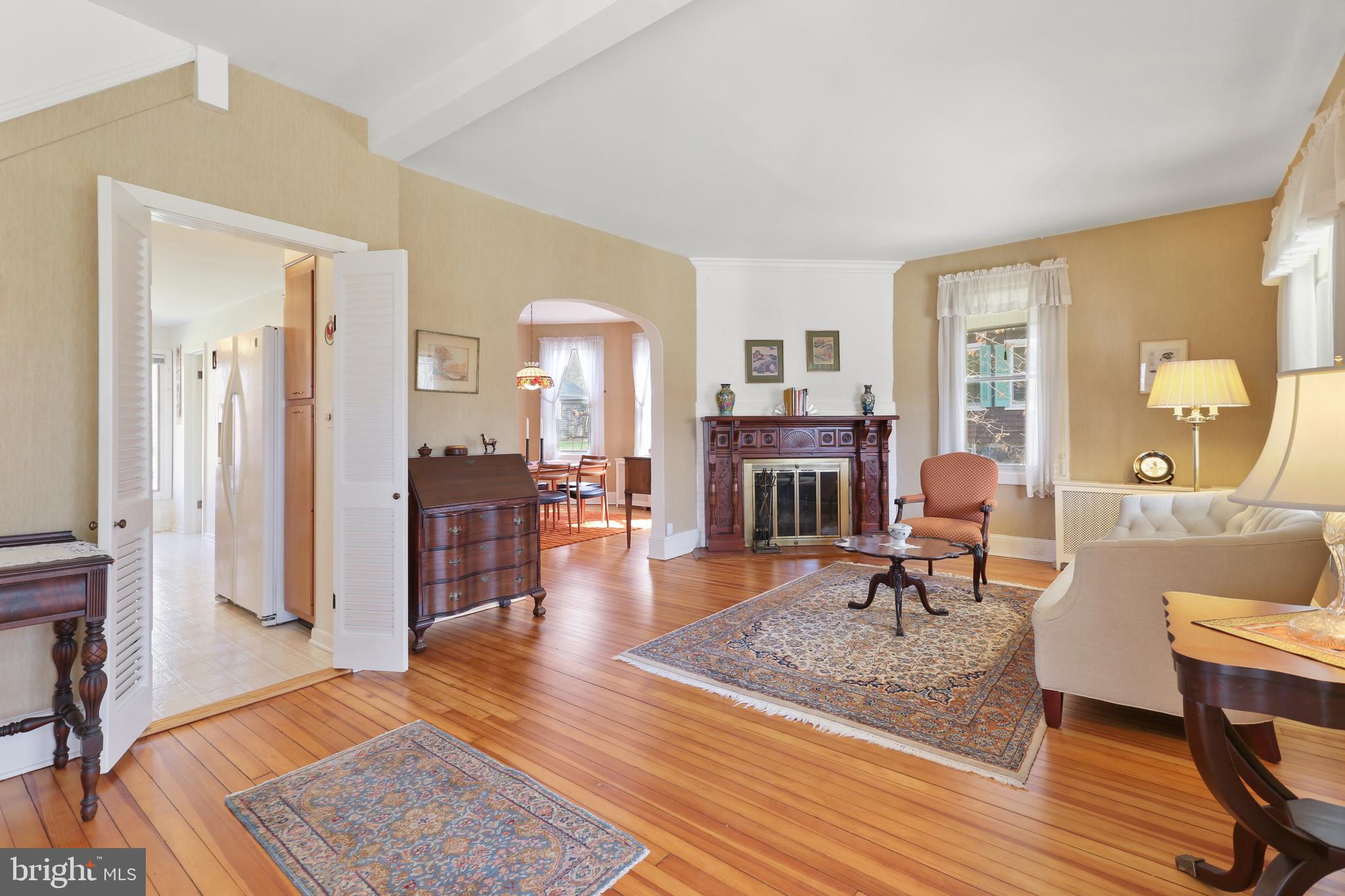 5719 Uffington Road Baltimore, MD 21209 - Photo 7 of 50