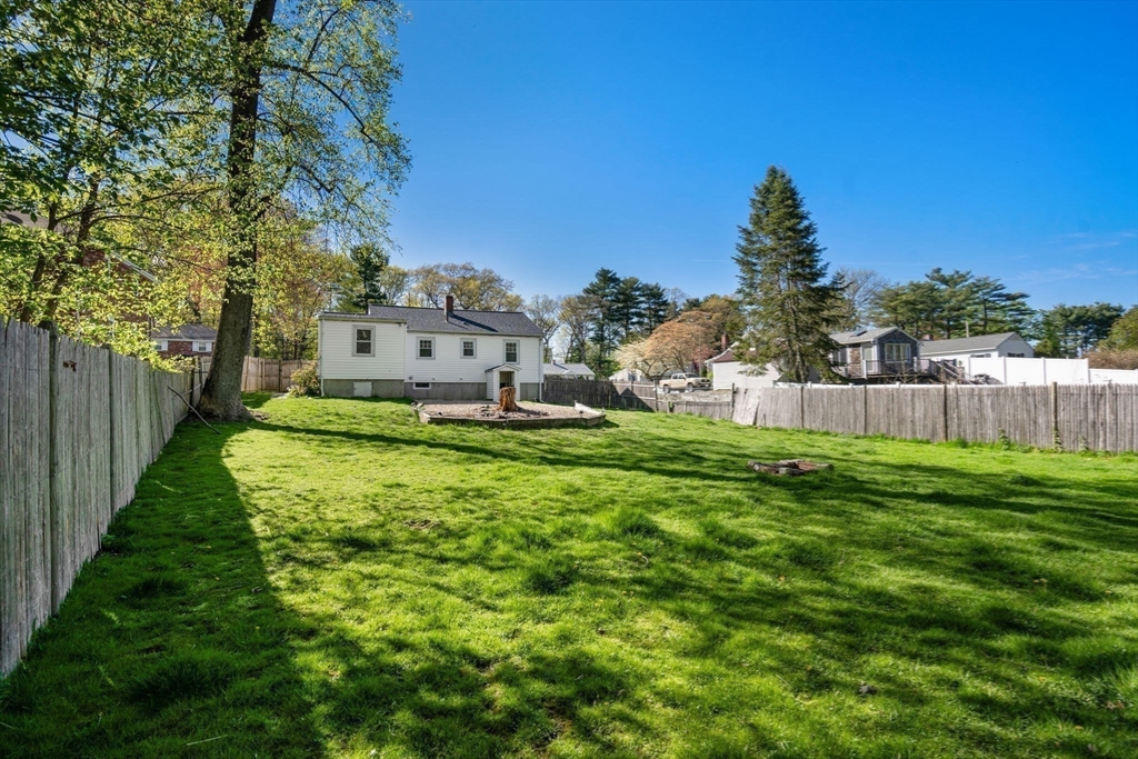 50 Hoover Road Walpole, MA 02081 - Photo 12 of 13 Gallery Image 12