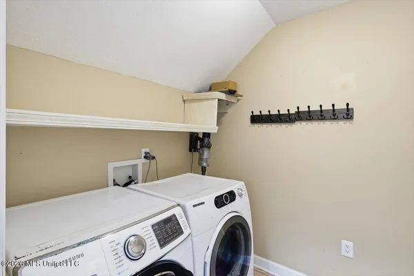 $449,500 | 95 Woodlands Green Drive, Brandon, MS 39047