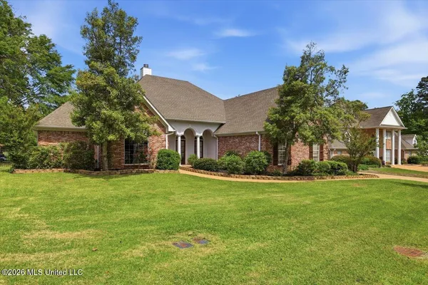 $449,500 | 95 Woodlands Green Drive, Brandon, MS 39047