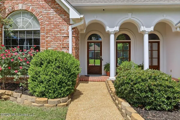 $449,500 | 95 Woodlands Green Drive, Brandon, MS 39047