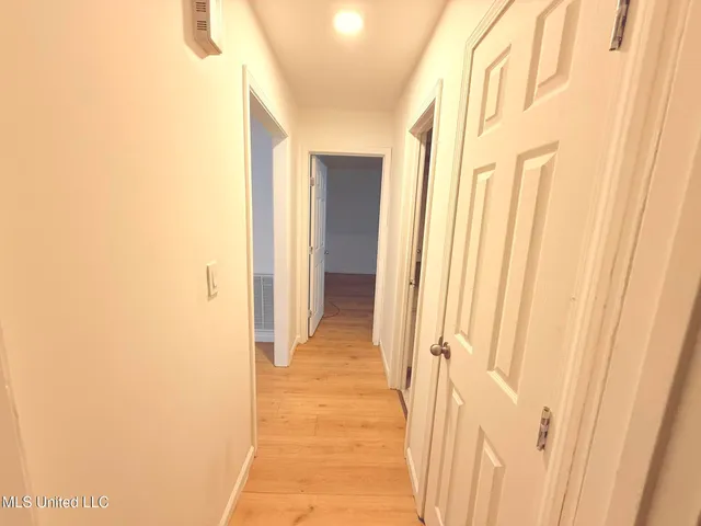 $279,900 | 4545 Tom Collins Road, Utica, MS 39175