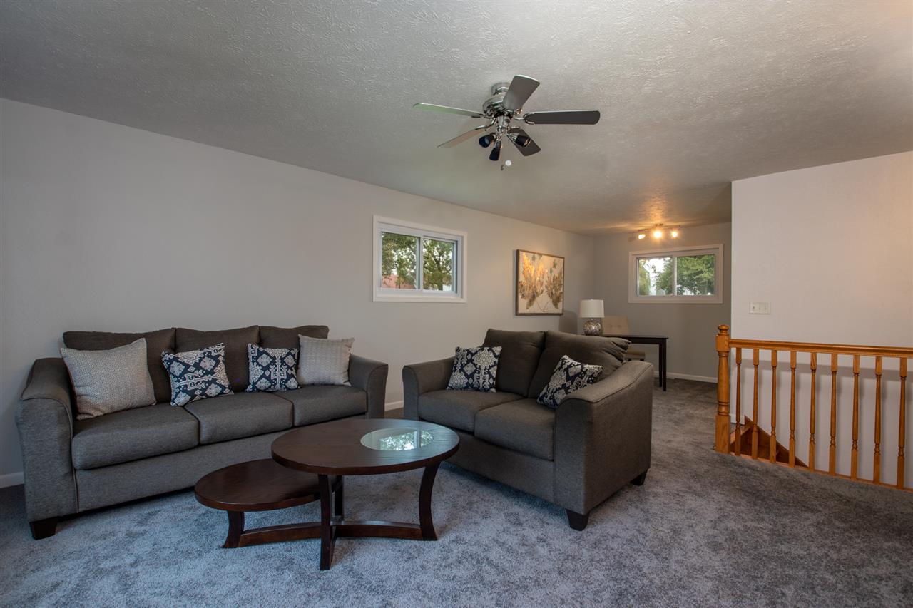 521 South Keith Road Winnebago, IL 61088 - Photo 13 of 25 Gallery Image 13