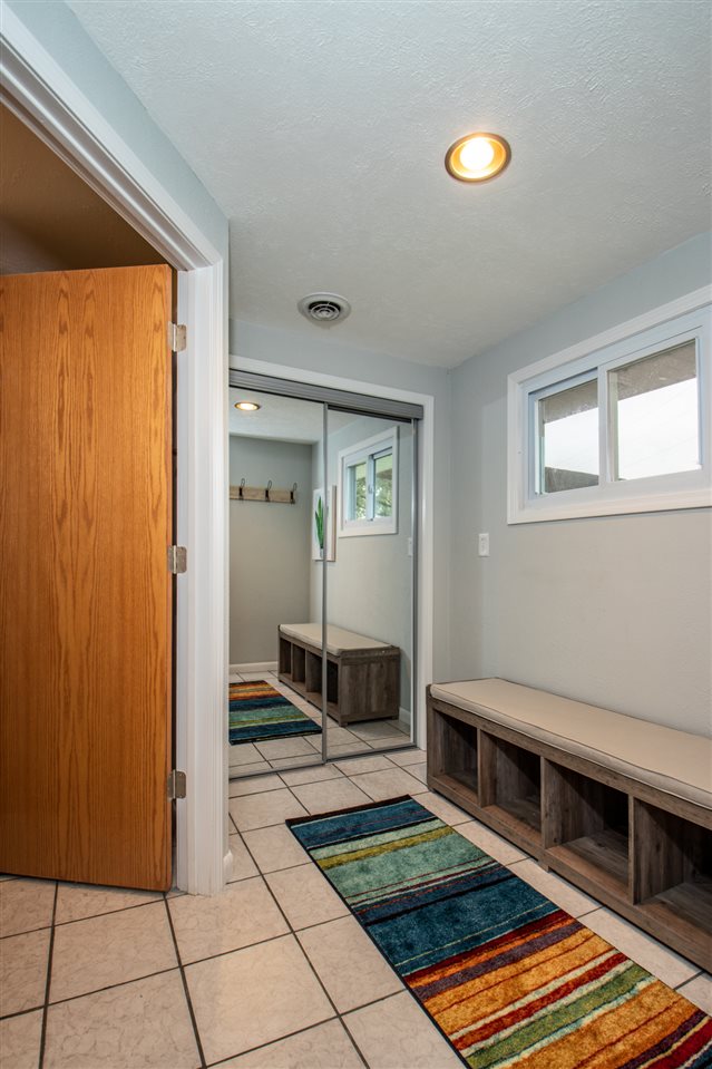 521 South Keith Road Winnebago, IL 61088 - Photo 3 of 25 Gallery Image 3