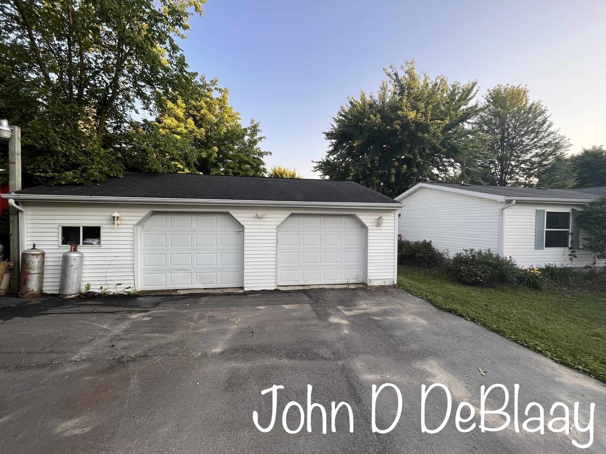 69 Meade Road Ionia, MI 48846 - Photo 6 of 32 IMG-2896