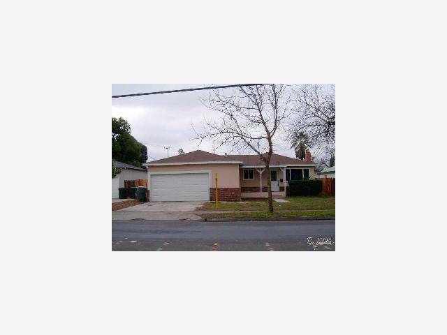 1805 Carver Road Modesto, CA 95350 - Photo 1 of 11 Gallery Image 1