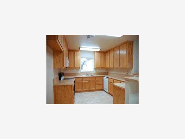 1805 Carver Road Modesto, CA 95350 - Photo 5 of 11 Gallery Image 5