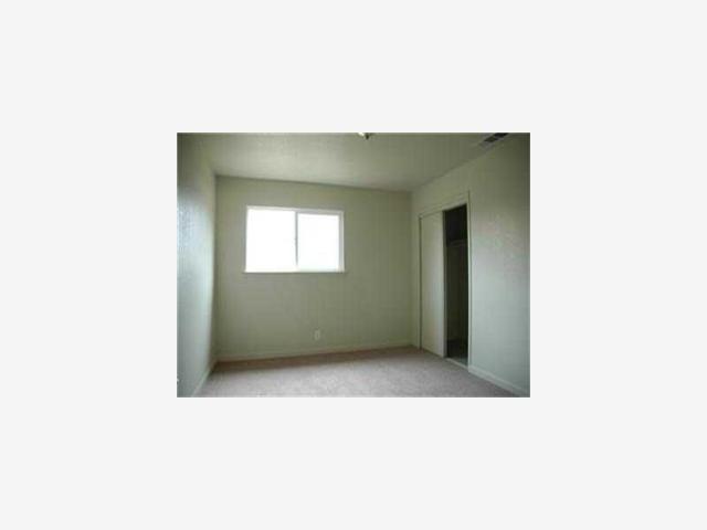 1805 Carver Road Modesto, CA 95350 - Photo 8 of 11 Gallery Image 8