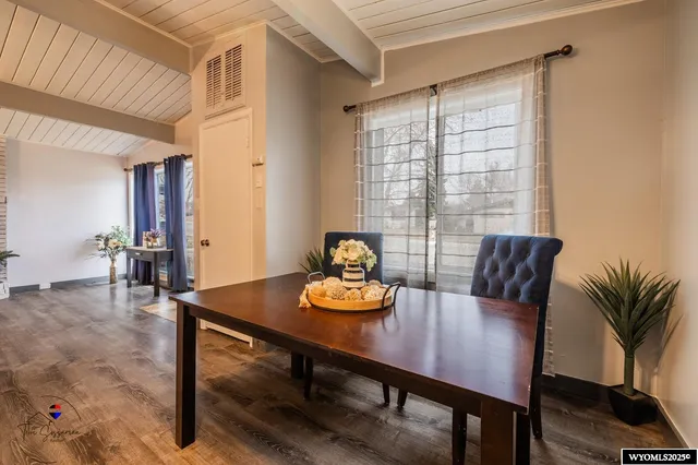 $289,900 | 2509 East 9th Street, Casper, WY 82609