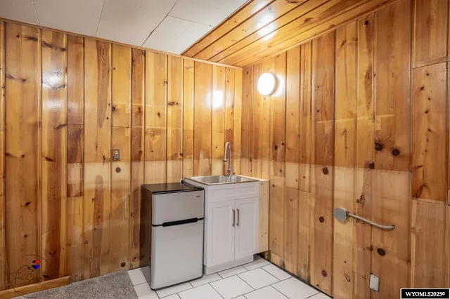 $289,900 | 2509 East 9th Street, Casper, WY 82609