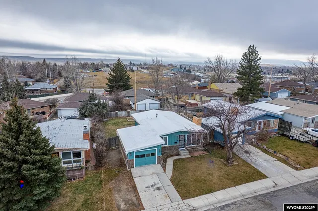 $289,900 | 2509 East 9th Street, Casper, WY 82609