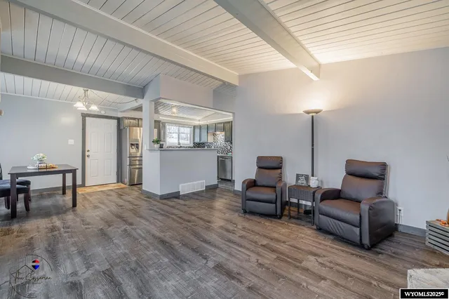 $289,900 | 2509 East 9th Street, Casper, WY 82609